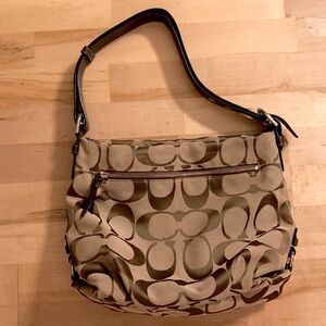 VERY GOOD CONDITION! Clean coach signature canvas leather hobo tote shoulder bag